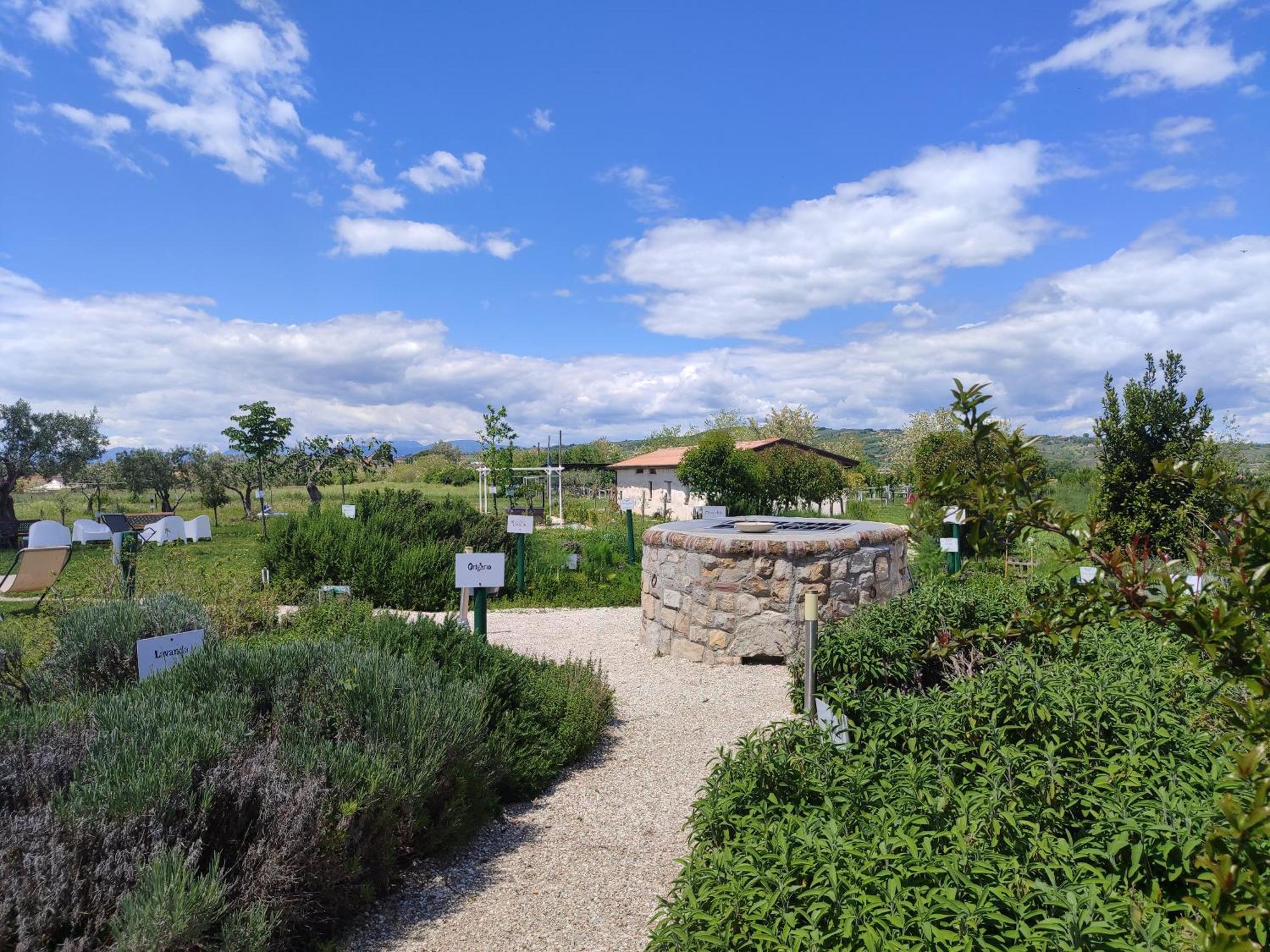 Masseria Fontana Dei Fieri Pietrelcina Εξωτερικό φωτογραφία