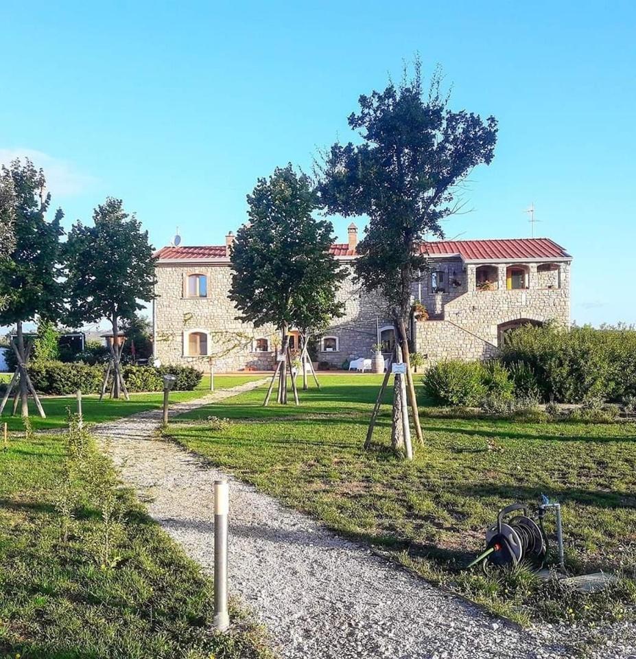 Masseria Fontana Dei Fieri Pietrelcina Εξωτερικό φωτογραφία