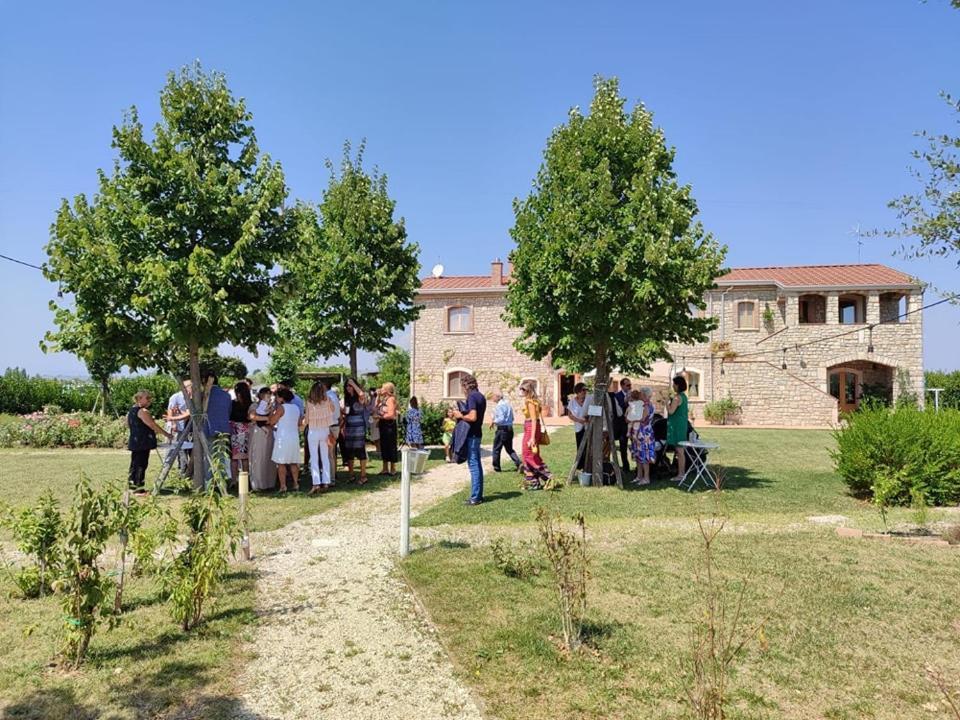 Masseria Fontana Dei Fieri Pietrelcina Εξωτερικό φωτογραφία