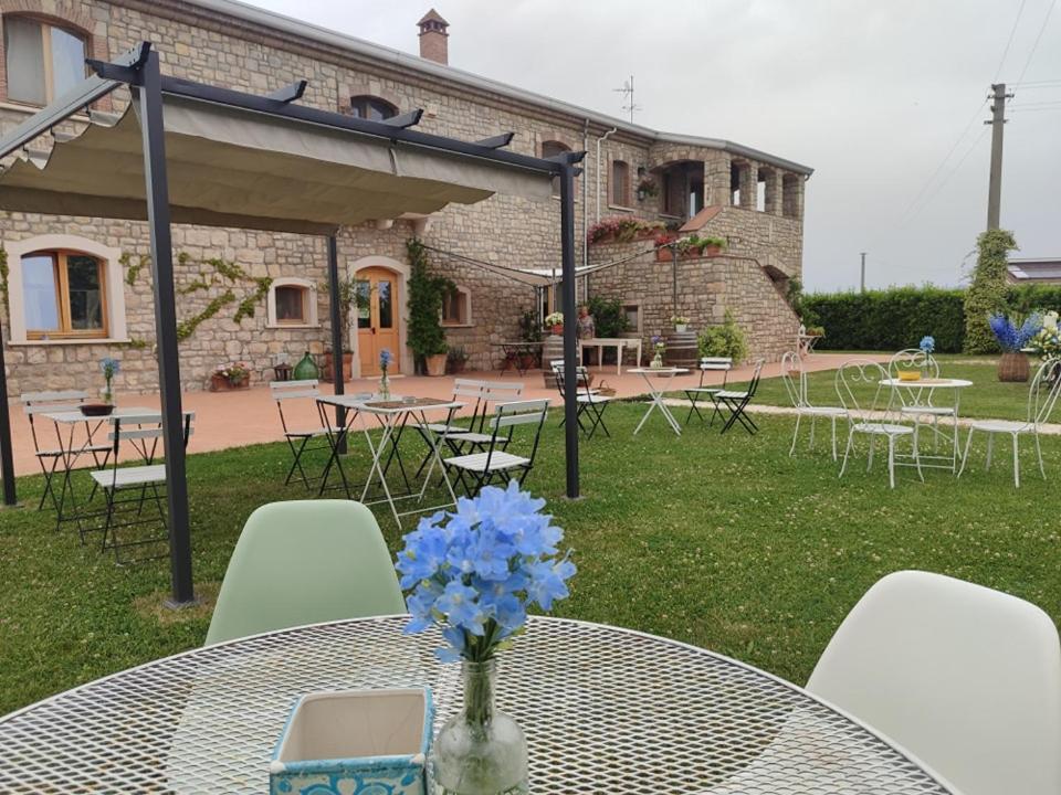 Masseria Fontana Dei Fieri Pietrelcina Εξωτερικό φωτογραφία