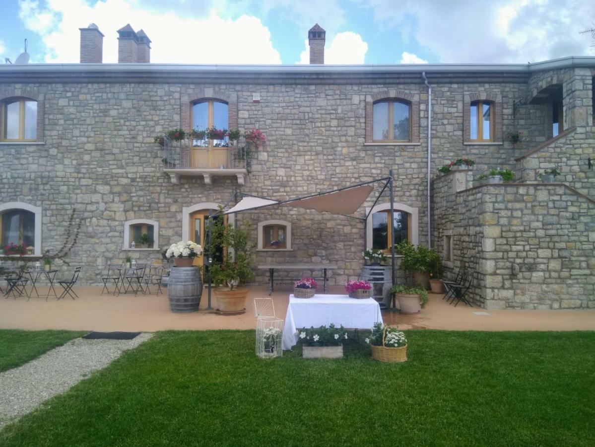 Masseria Fontana Dei Fieri Pietrelcina Εξωτερικό φωτογραφία